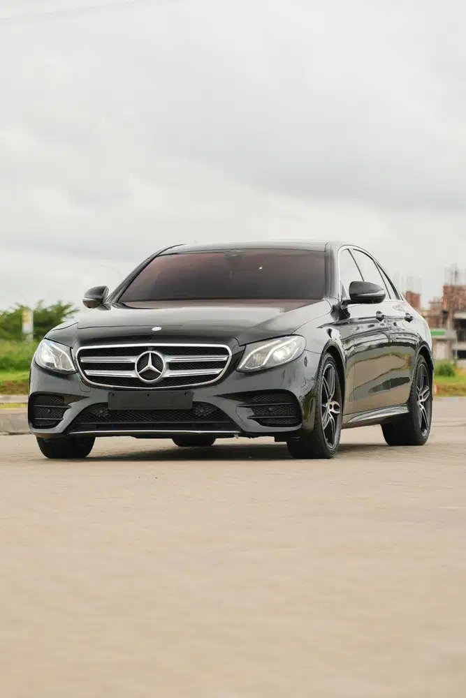 Mercedes Benz E300 AMG Line 2017 (W213)