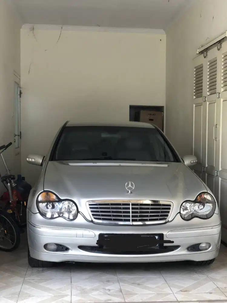mercedes-benz c180 w203 silver automatic (2002)