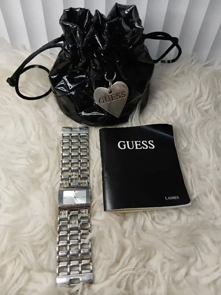 Preloved Jam Guess masih cakep banget