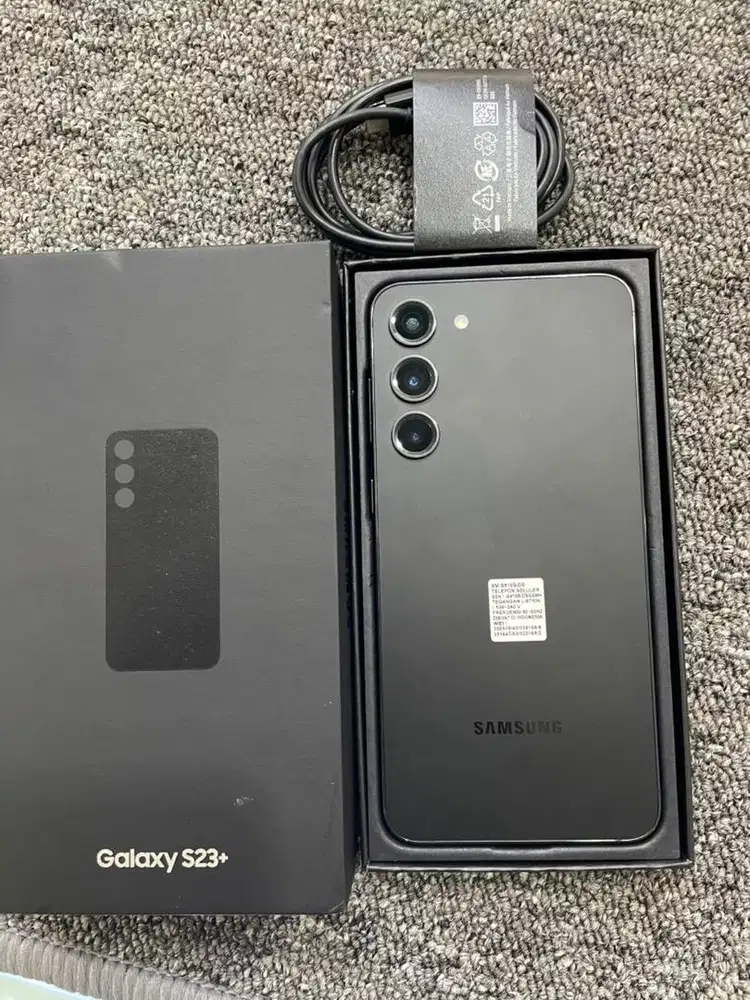 Samsung S23 plus 8/256 sein