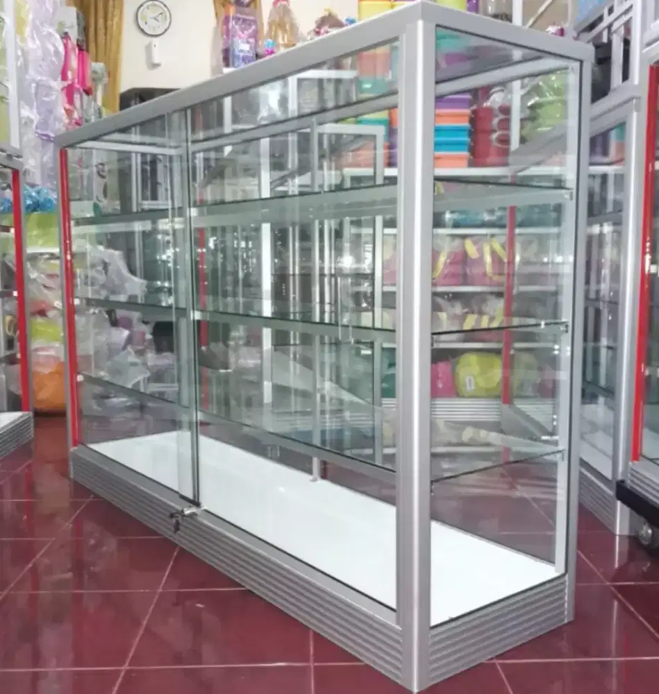 Etalase Panjang 1,5 Meter
