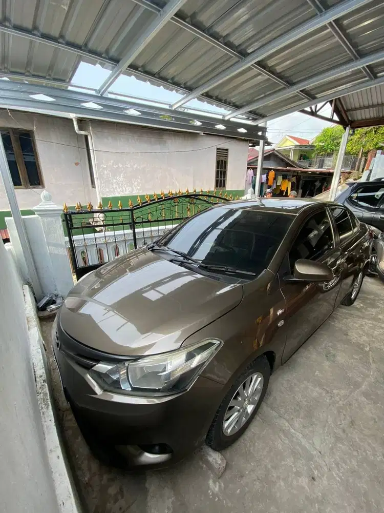 Toyota Vios Limo 2015