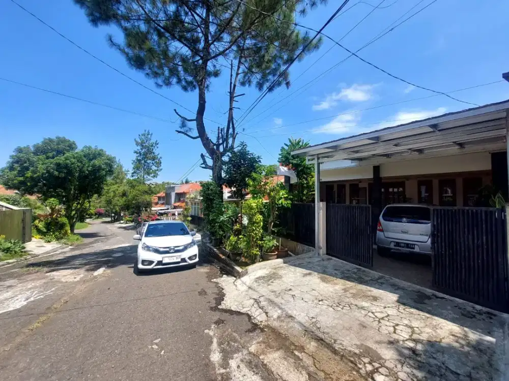 Dijual Tanah dan Gor Cocok untuk Lapangan Paddel di Gunung Batu Pasirkaliki Cimahi