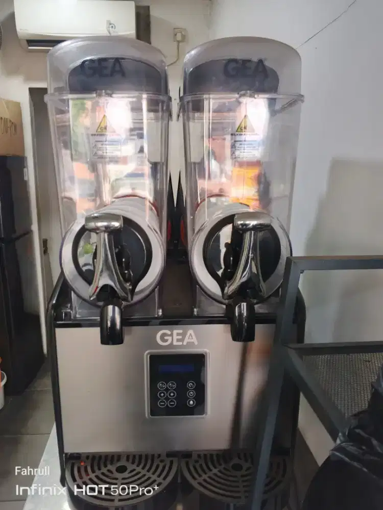 Mesin Slush / Granita GEA 2 Tabung – Bekas, Normal, Harga Nego