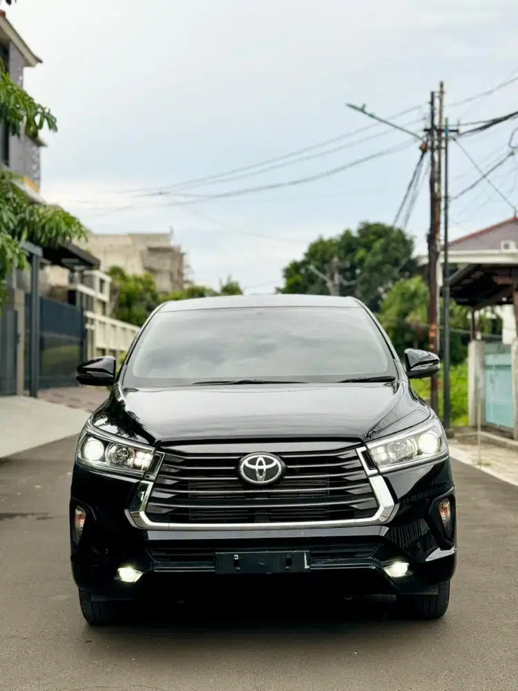 Toyota Innova 2.4 V Diesel 2021 Cash
