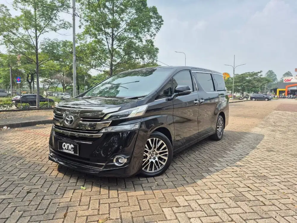 Toyota Vellfire 2.5 G AT 2017