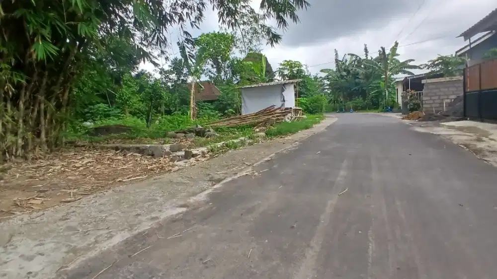 Murah! Tanah Strategis Tepi Aspal Dekat Pasar Cebongan Mlati Sleman