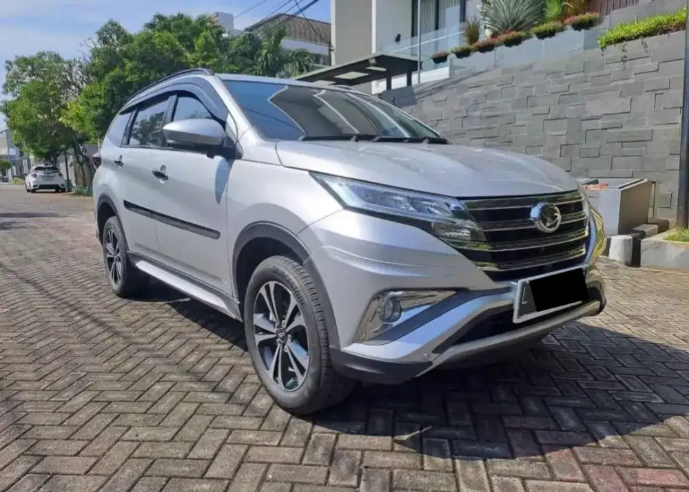 Daihatsu Terios r deluxe 2021 matic DP 30JUTA