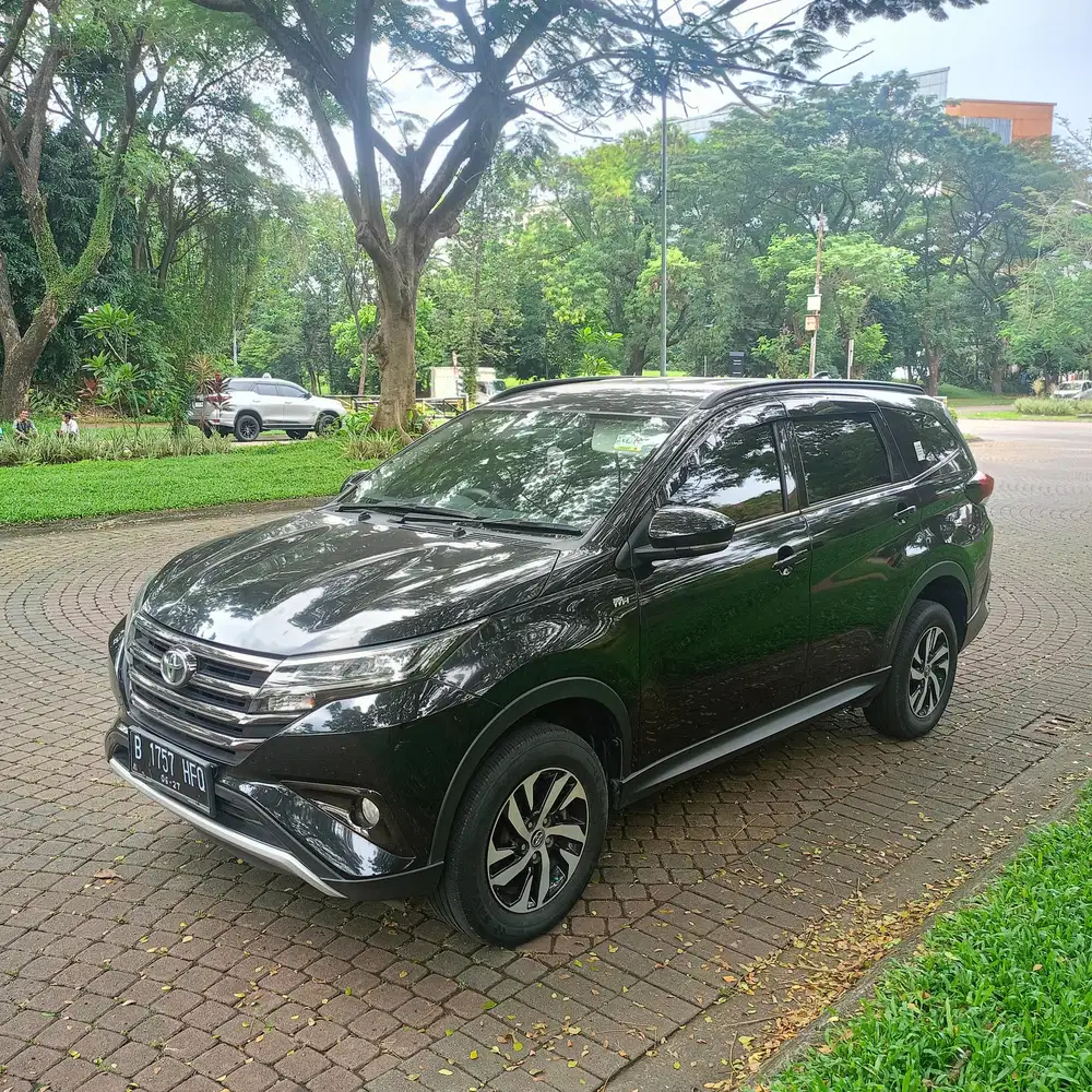 Toyota Rush G matic 2022 DP 10 JT angsuran 5 ,3