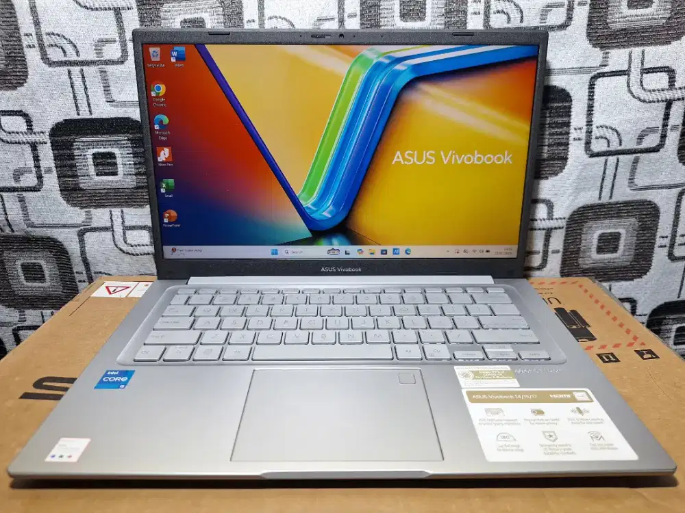 Asus VivoBook A1404ZA Core i5 gen 12 ram 16 Garansi ON Komplit fullset
