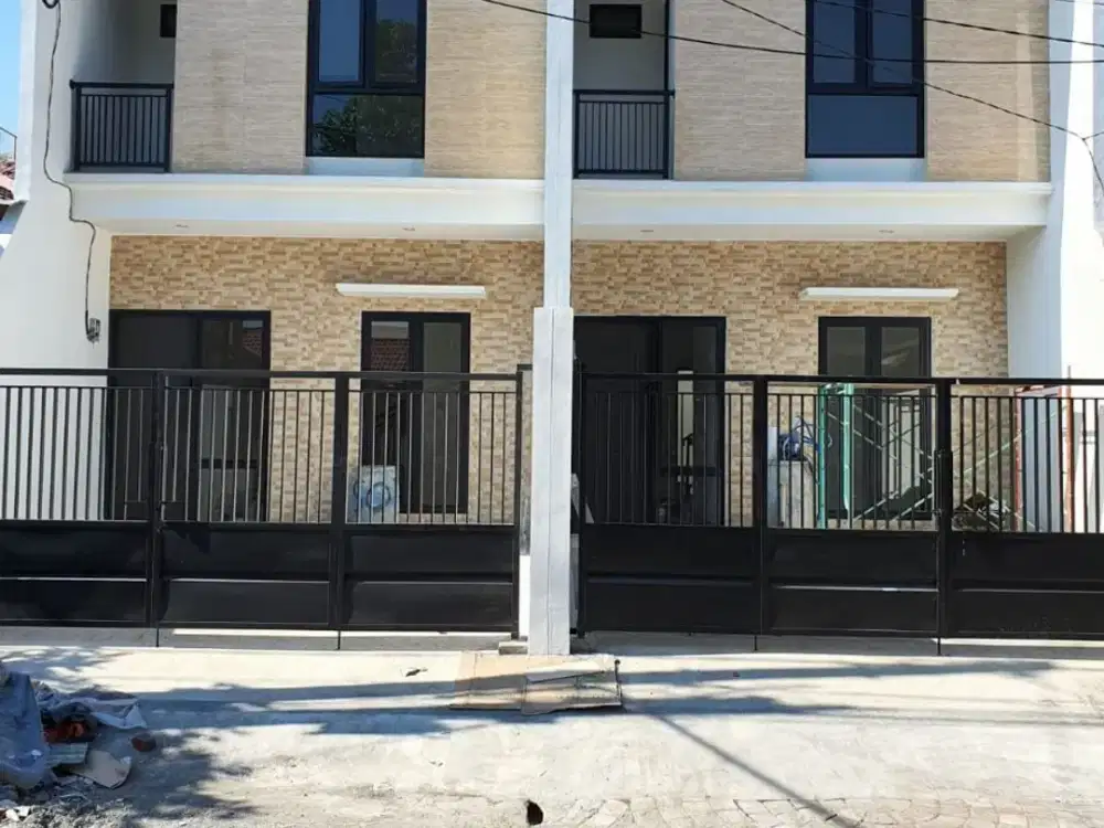 Rumah   Nirwana  eksekutif, Galvalum Kusen aluminum Granit tile 60×60 PLN 2200w  PDAM Row jln  3.5Mobil