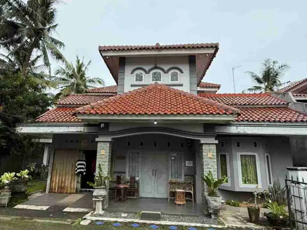Rumah Kos 8 Kamar dekat Universitas