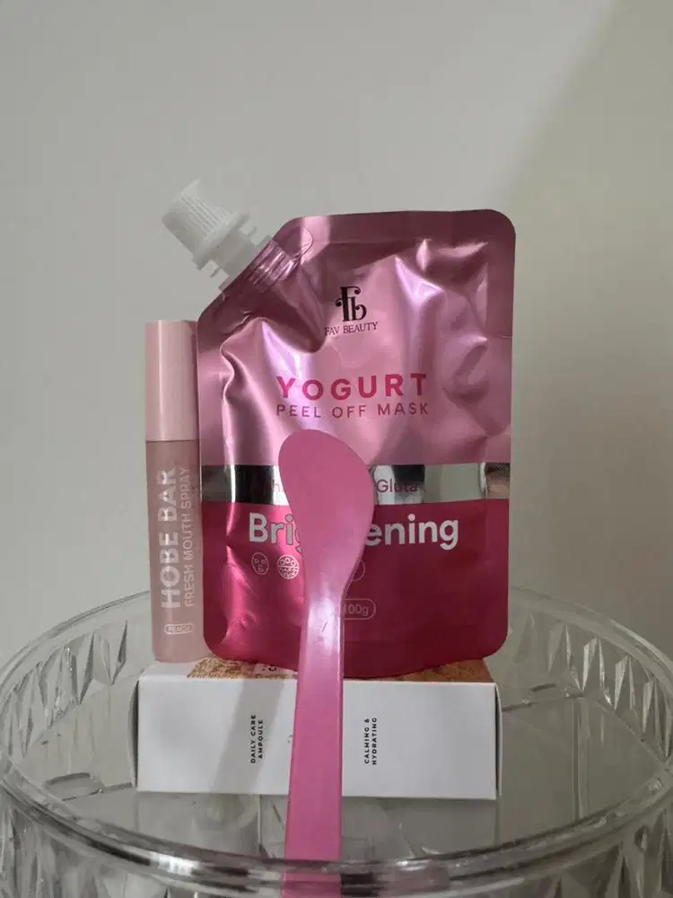 3in1 Fav Beauty Yogurt Brightening  Peel Off Mask + Hobe Bar + Spatula