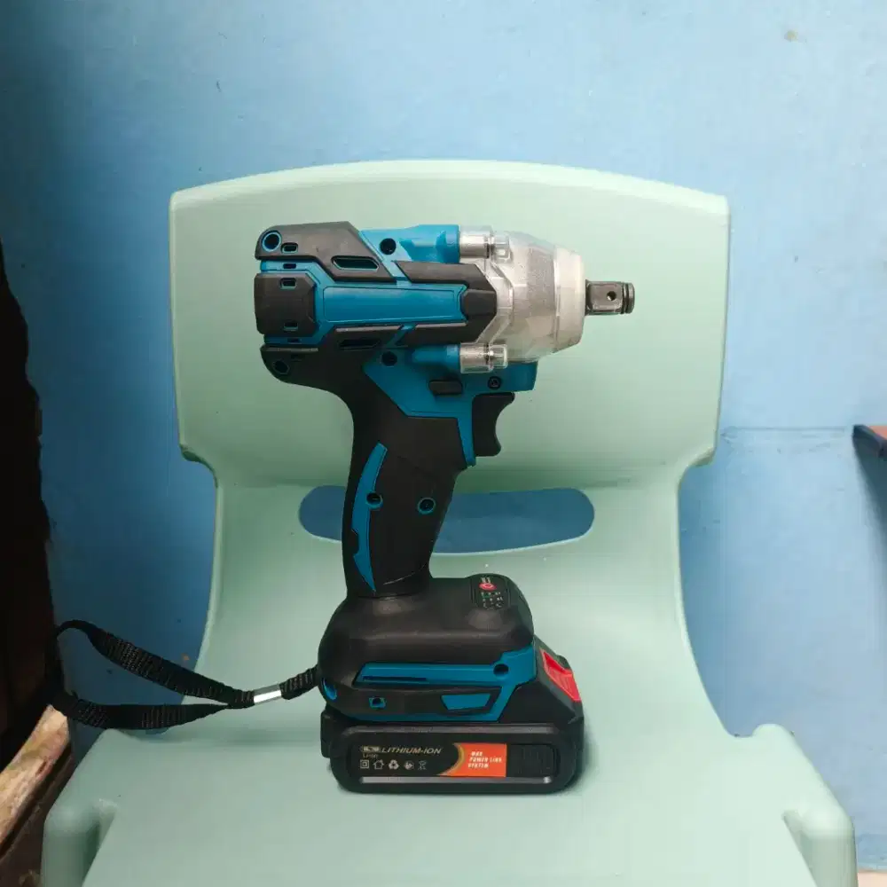 Mesin Impact Baterai atau Batery