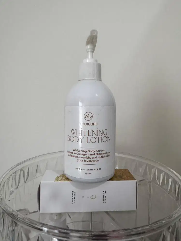 Moicare Whitening & Brightening Body Serum