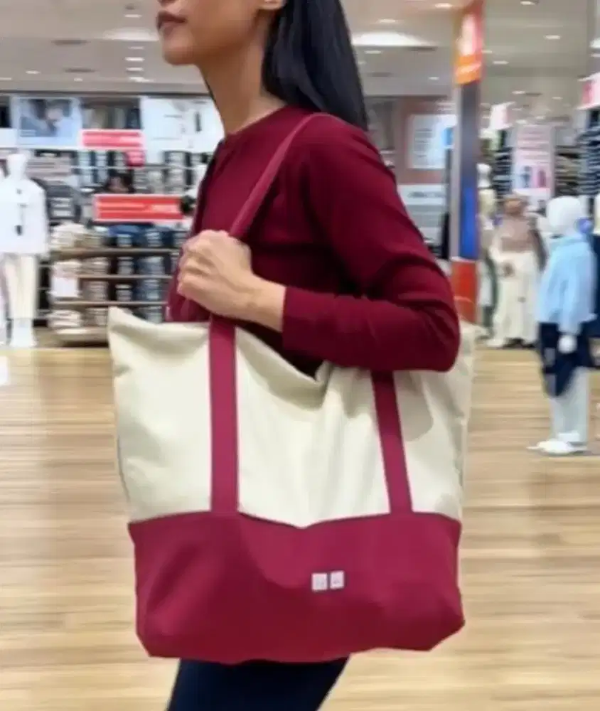 Tas Uniqlo Import
