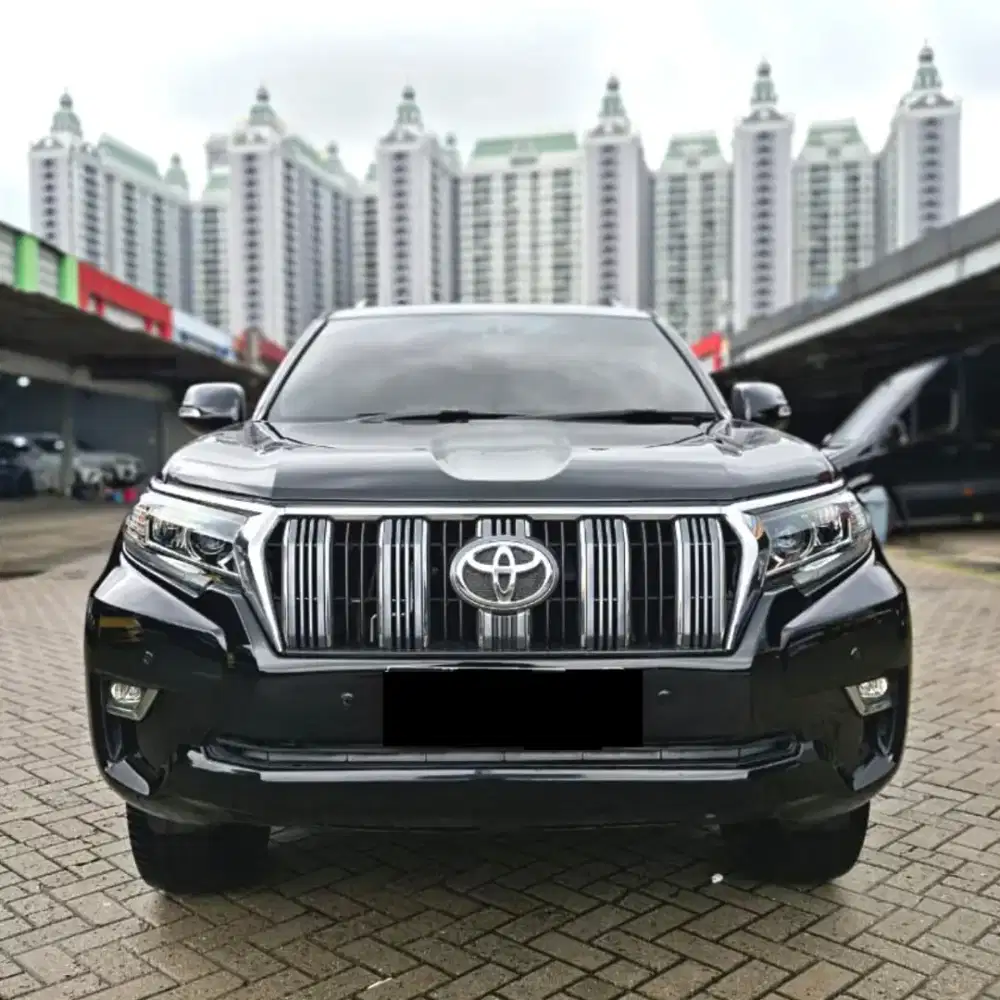 Toyota Prado TXL 4X4  Nik  2013
Facelift model 2022