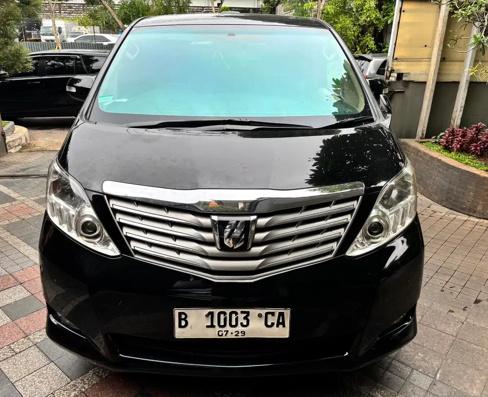 Toyota Alphard 2009 Bensin