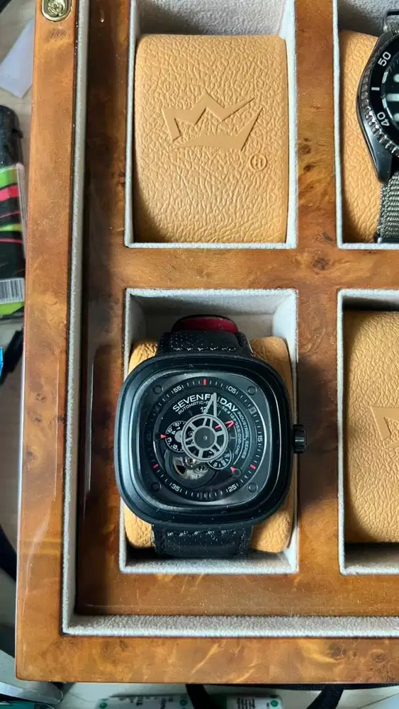 sevenfriday bekas kondisi mulus