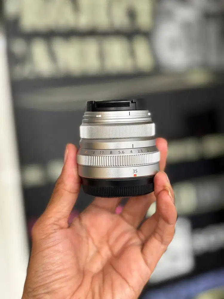 Lensa Fujifilm Fujinon XF 35mm F2 R WR Box Mulus