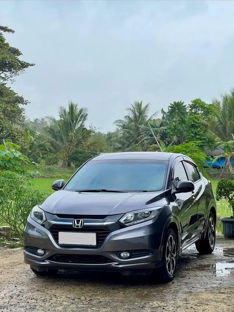 HRV Prestige 1.8 at sunroof 2016