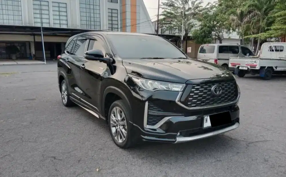 Toyota Innova zenix Q hv 2022 hybrid