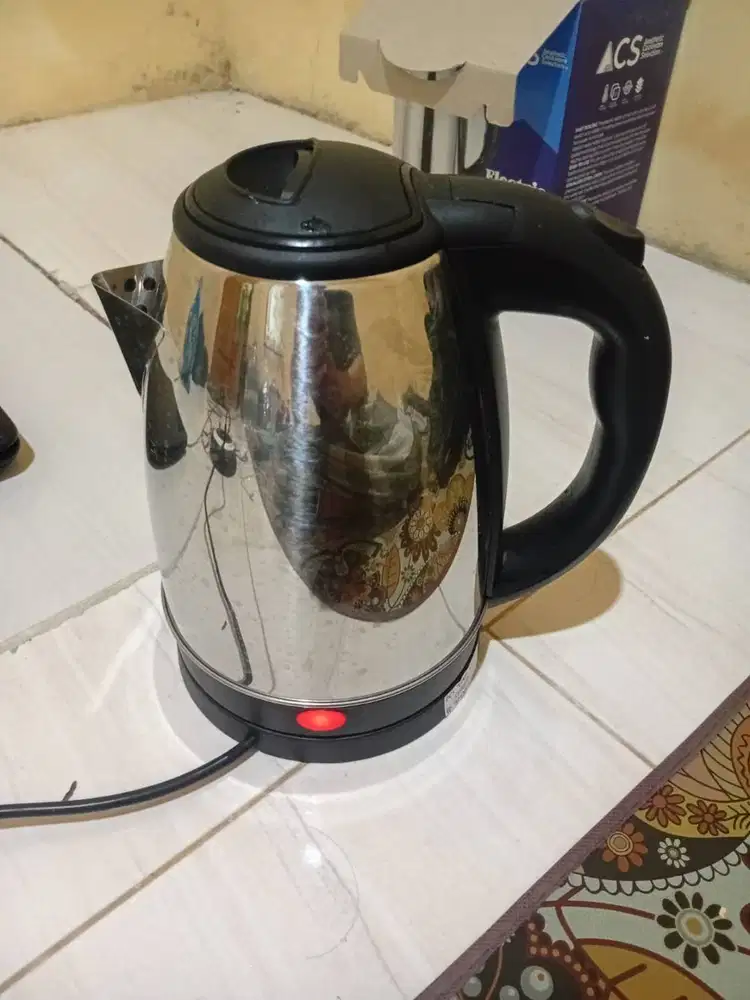 Teko Listrik / Kettle Electric Mulus - Pemakaian 1 Bulan (BU)