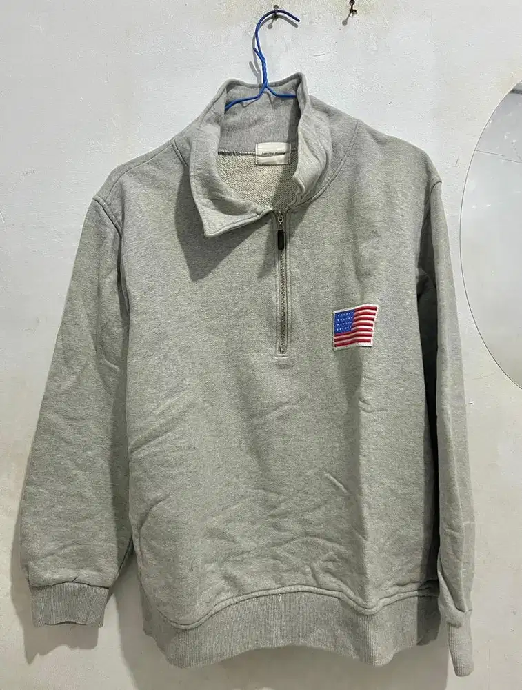 Preloved Sweater Wanita & Cowok