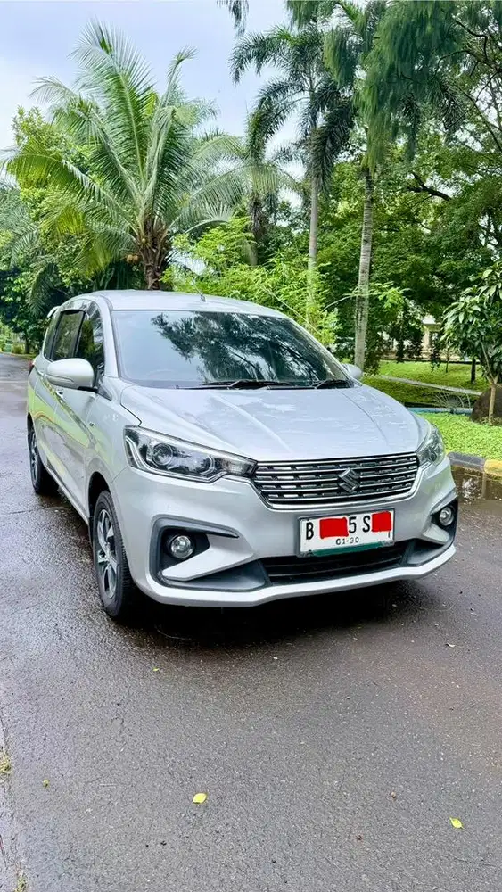 [Low km 50rb] Suzuki Ertiga GX Matic AT 2019 Silver Metalik