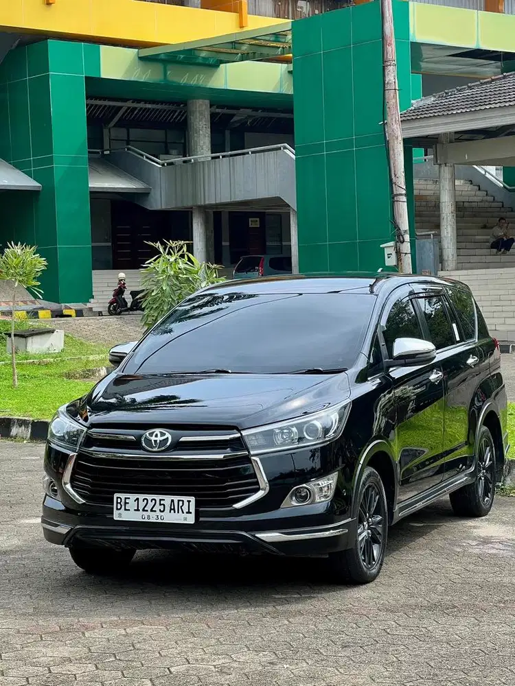 Toyota Kijang Innova Venturer Diesel Matic 2019