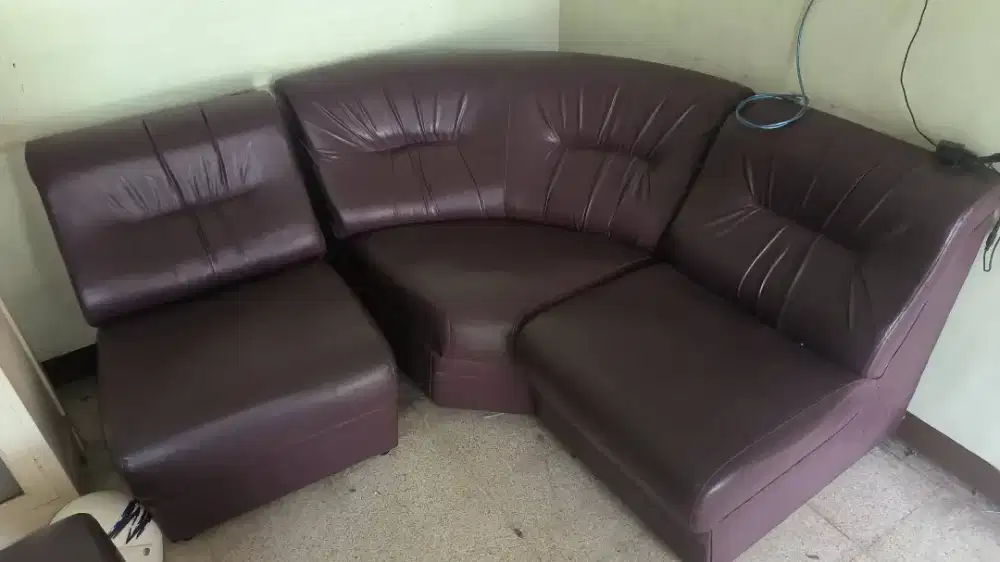 Sofa second purple kulit