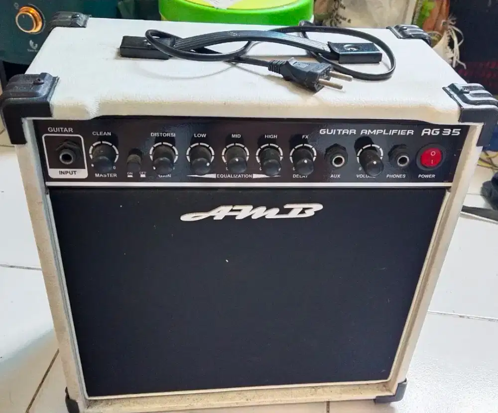 Amplier gitar listrik 7inc