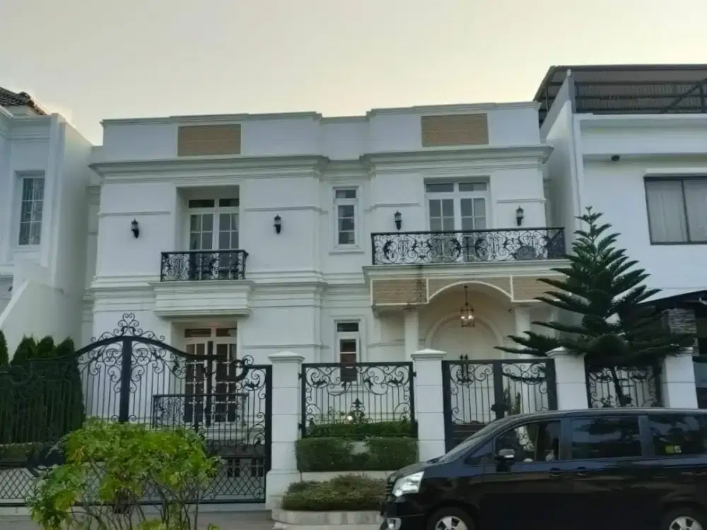 Rumah American Classic Taman Golf Modernland Tangerang