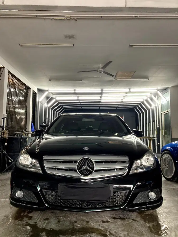 Mercedes-Benz C200 2013 Bensin