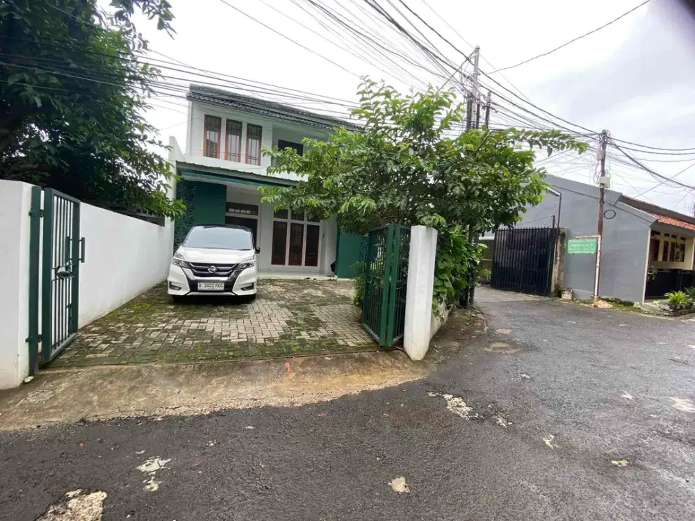 Rumah Baru 2 lantai di Jagakarsa, Jaksel, hook, SHM