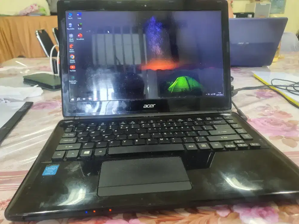 Laptop Murah Acer Aspire E1-470 Min Baterei Nego