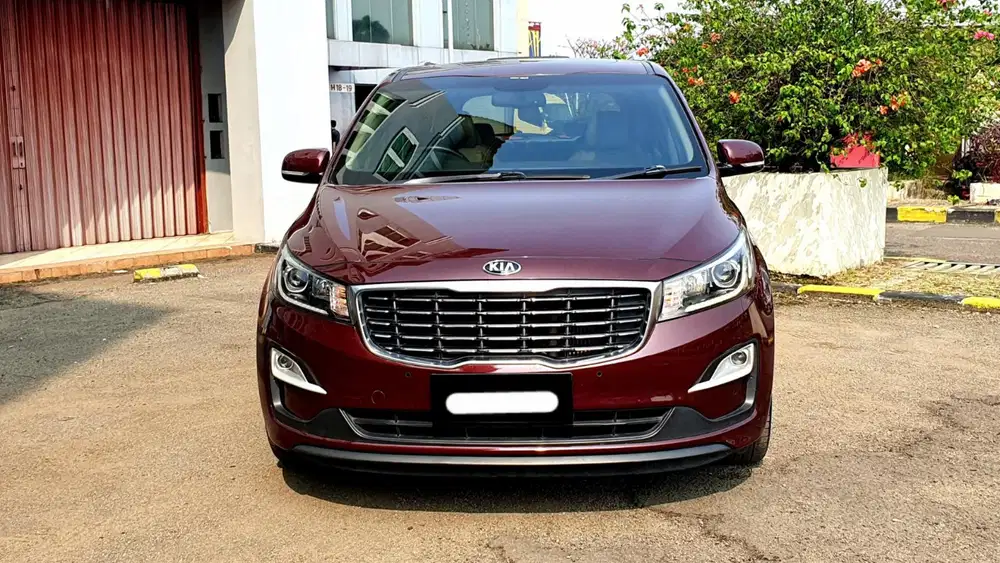 Km69rb kia grand sedona diesel 2018 pakai 2019 merah sunroof