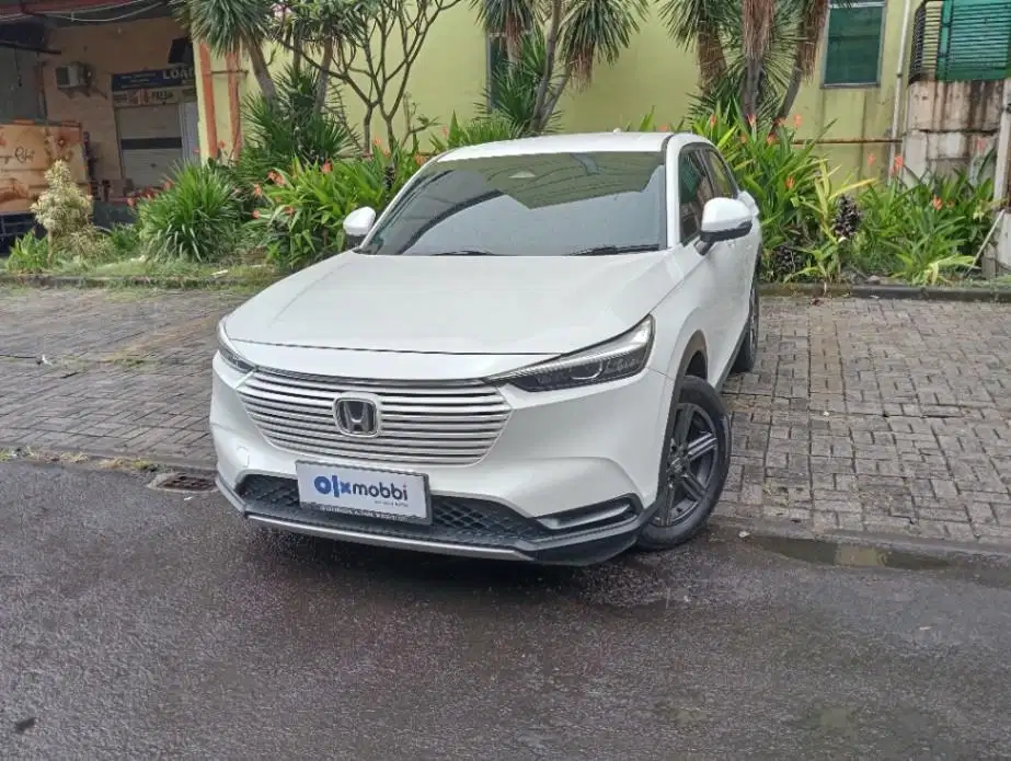Like New - HONDA HRV 1.5 E New Bensin A/T 2022 PUTIH
