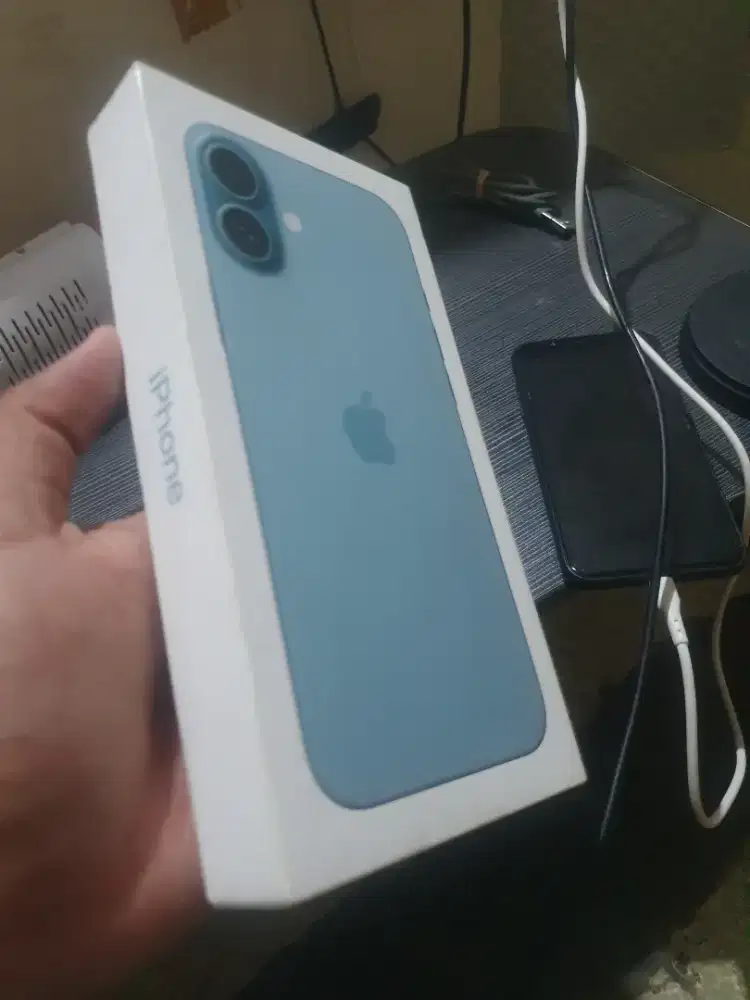 Box iphone 16 plus 128 hijau