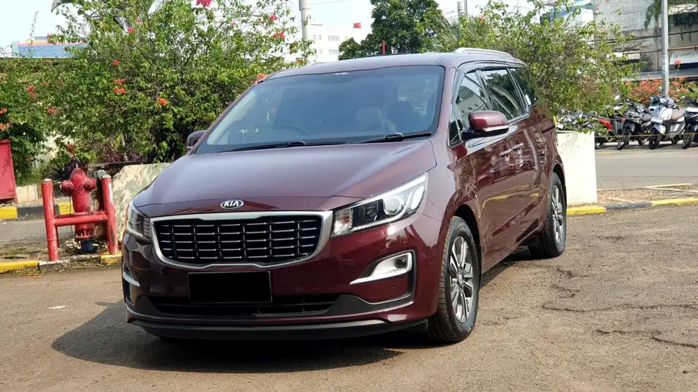 kia grand sedona diesel 2018 pakai 2019 merah sunroof