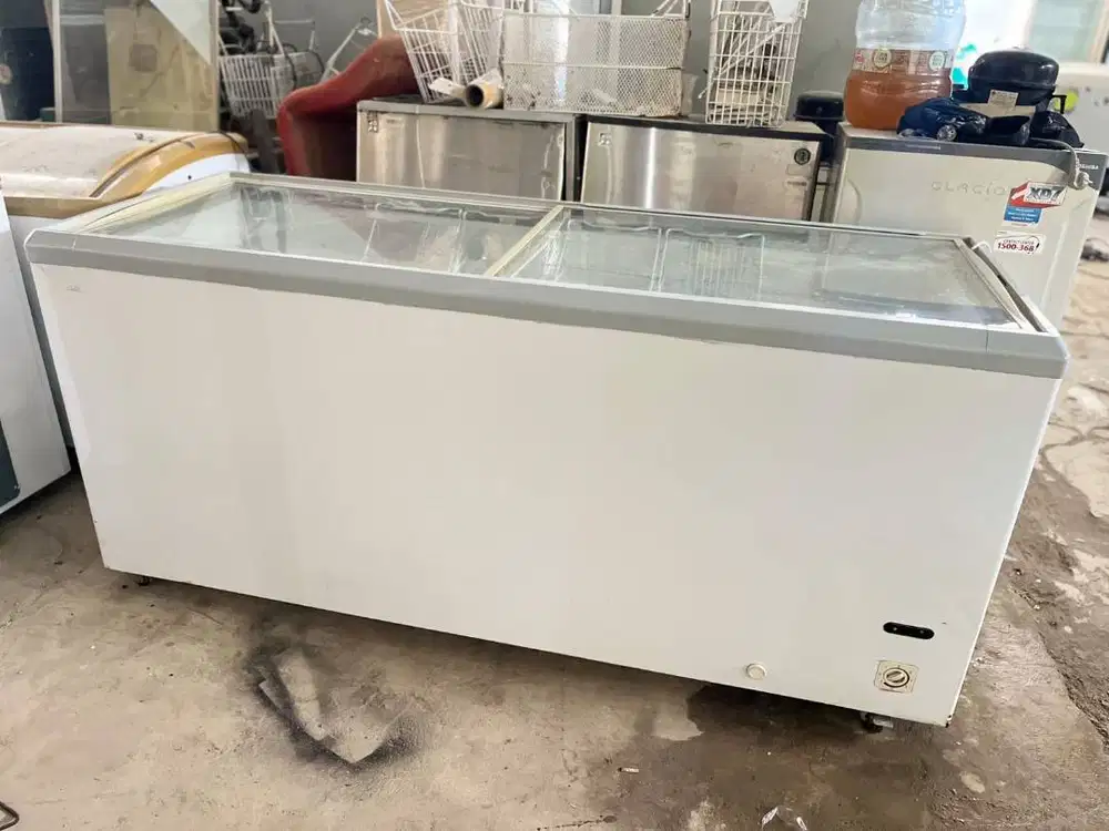 Sliding Flat Glass Freezer Frozen Food GEA