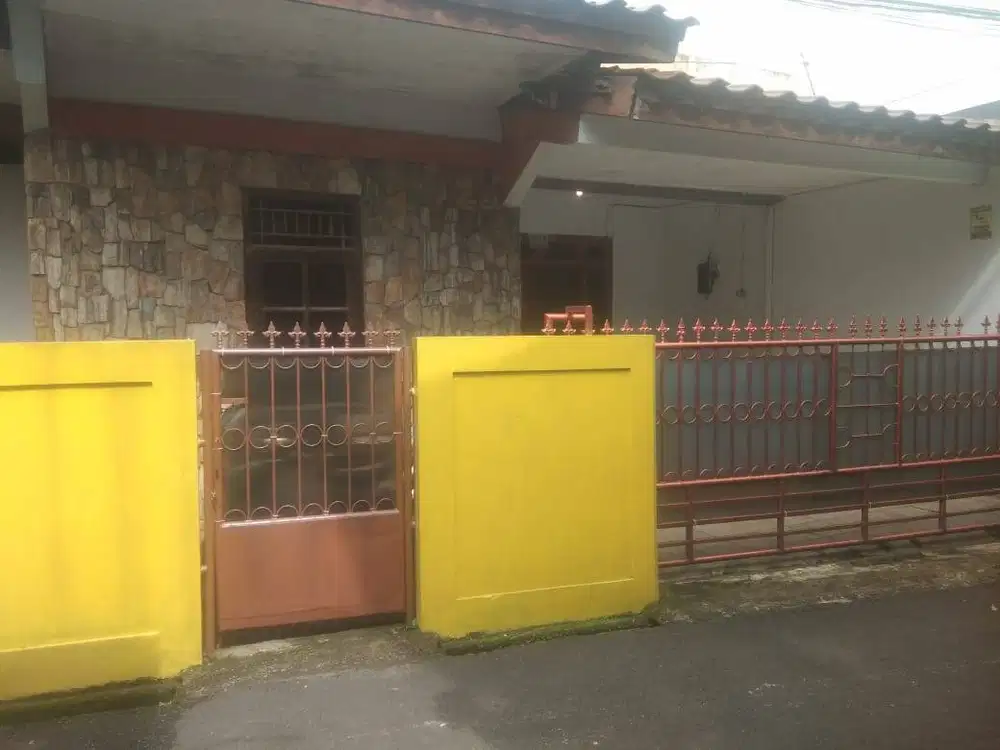 sewa rumah di Tanjung Barat
