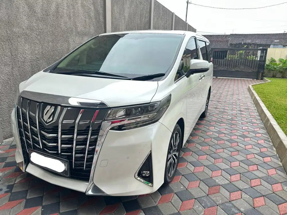 Alphard G 2019 LIKE NEW , Low KM (40rb)