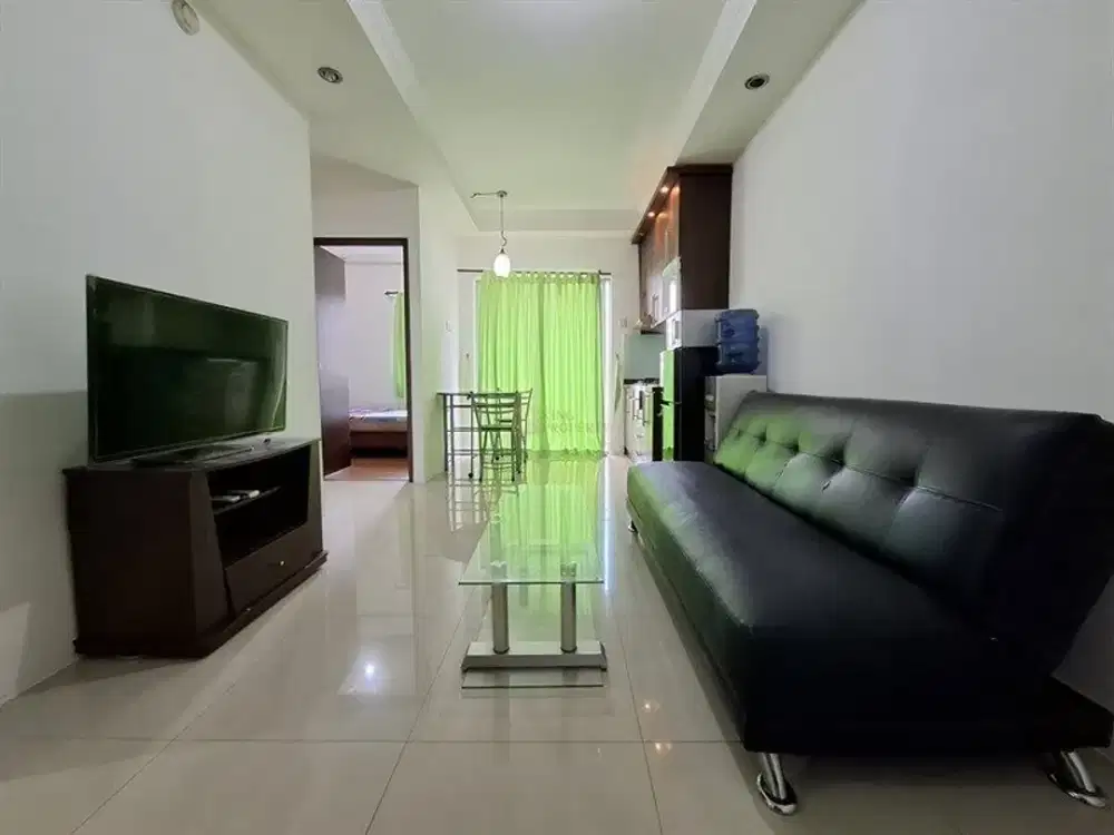 Strategis Sewa 2BR Furnished Bagus di Mediterania Garden Residence 2 Akses ke Mall Central Park, Neo Soho, Taman Anggrek Fasilitas Kolam Renang, Gym