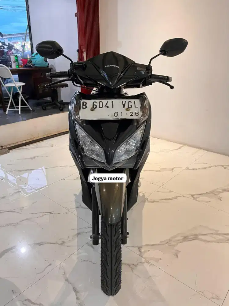 (N) Vario 125 kzr Th 2012 nego Alus