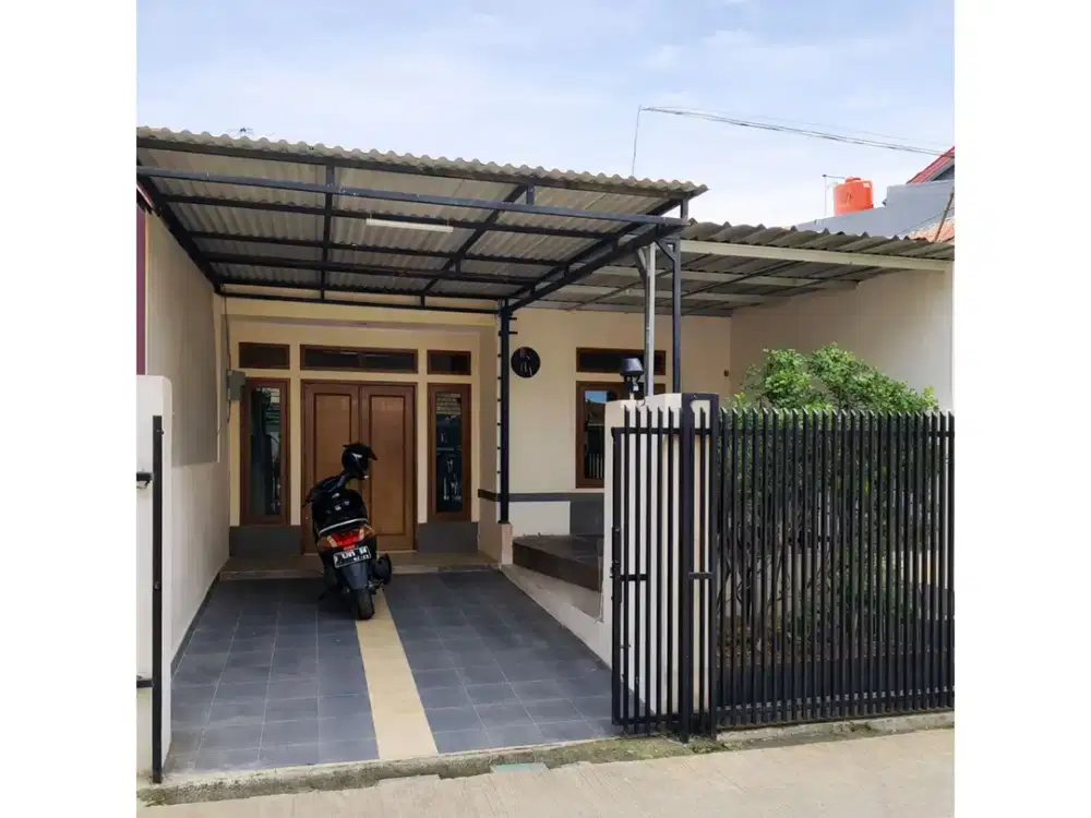 DIJUAL RUMAH 2 LANTAI SIAP HUNI BAGUS STRATEGIS DEKAT STASIUN CILEBUT BOGOR BO150