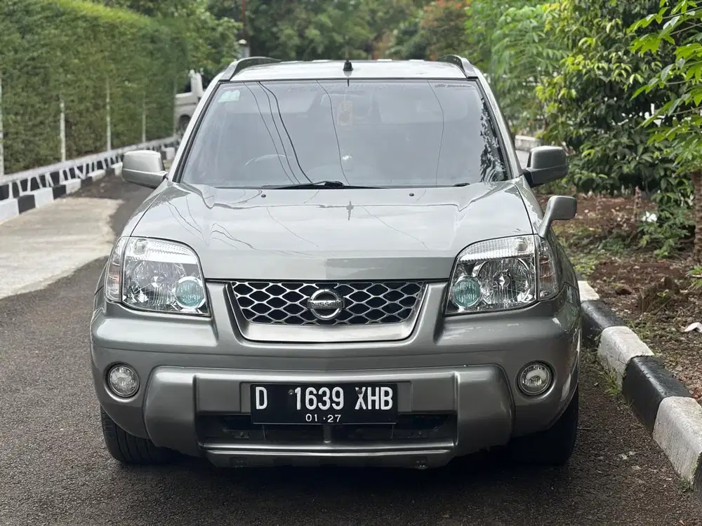 Nissan X-Trail 2003 metic/tt boleh gan cash lebih bagus