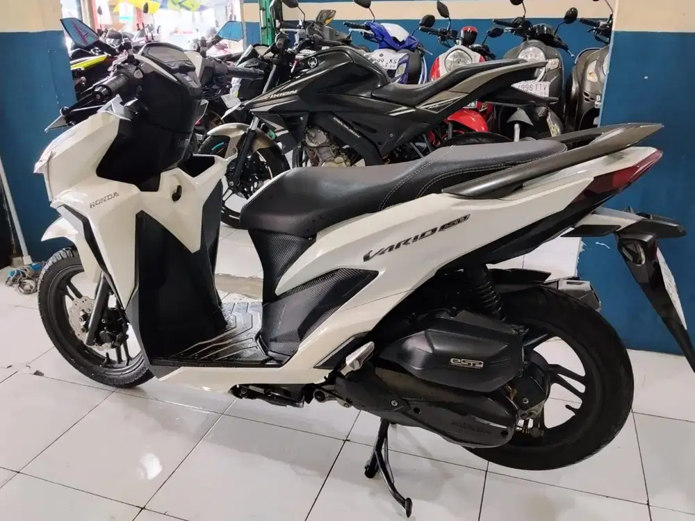 (jual cepat) Honda Vario 2019 surat lengkap