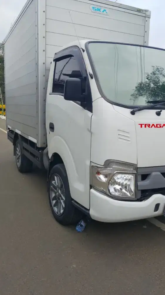 Isuzu Traga Box alumunium tahun 2021.