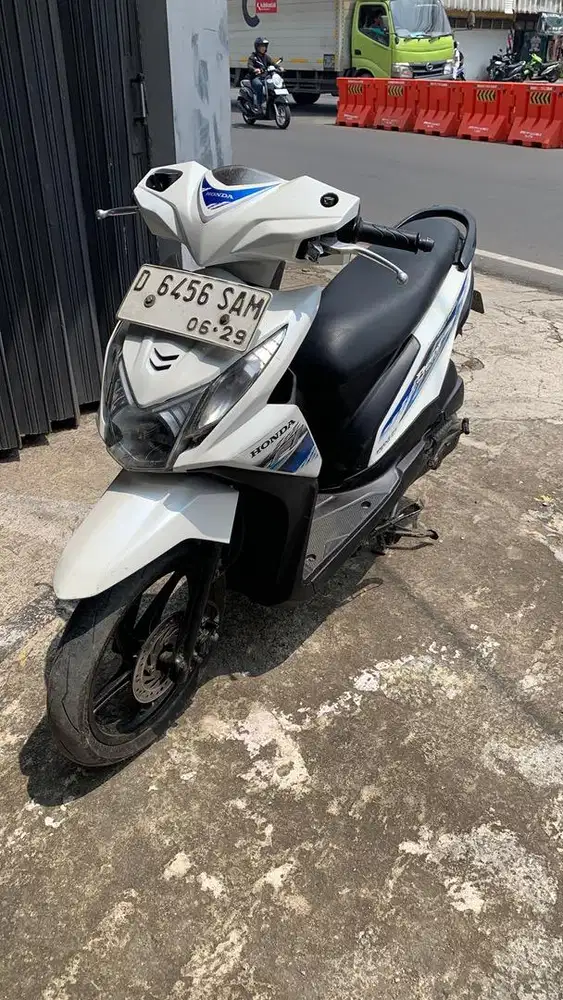 Honda Beat FI thn 2014